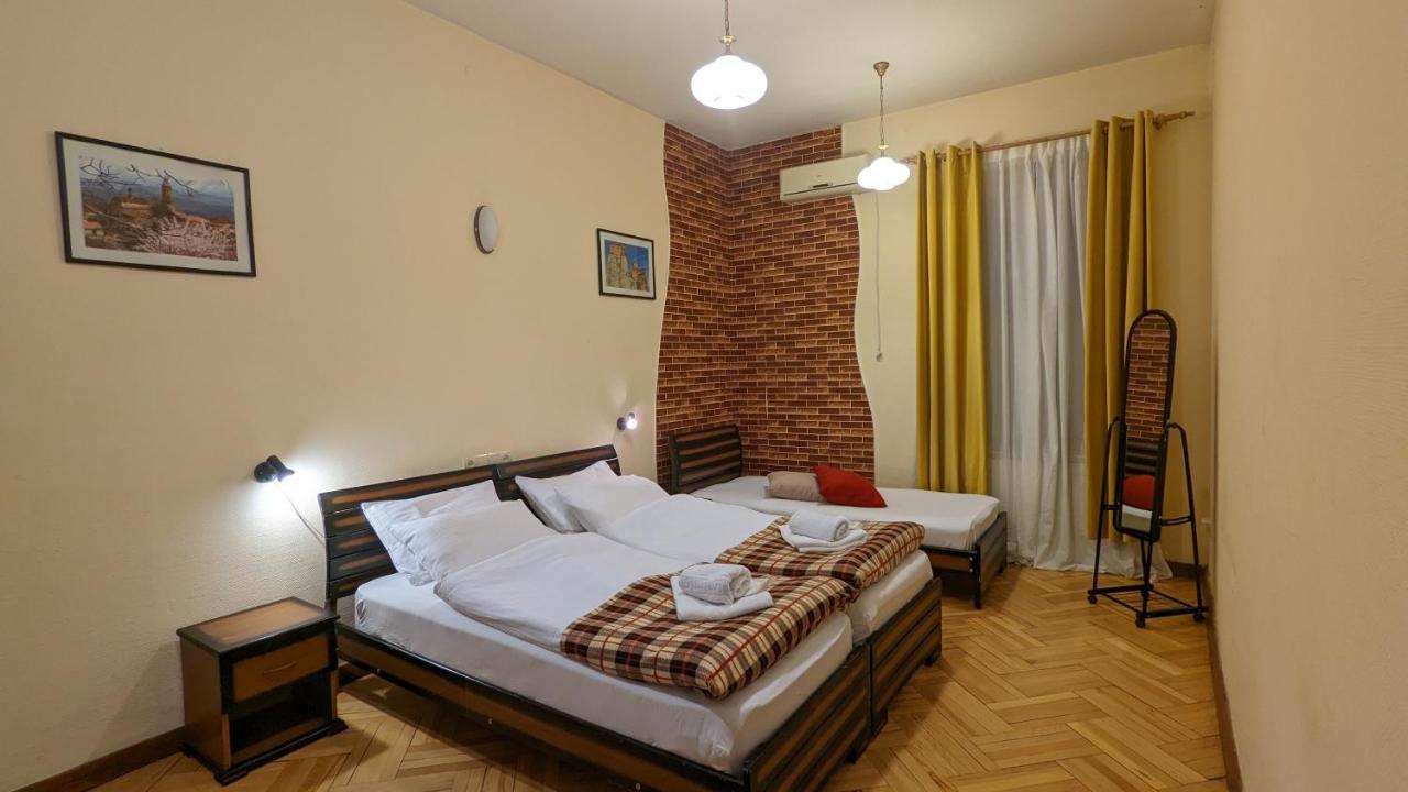 Guesthouse Kartli Tbilissi Extérieur photo